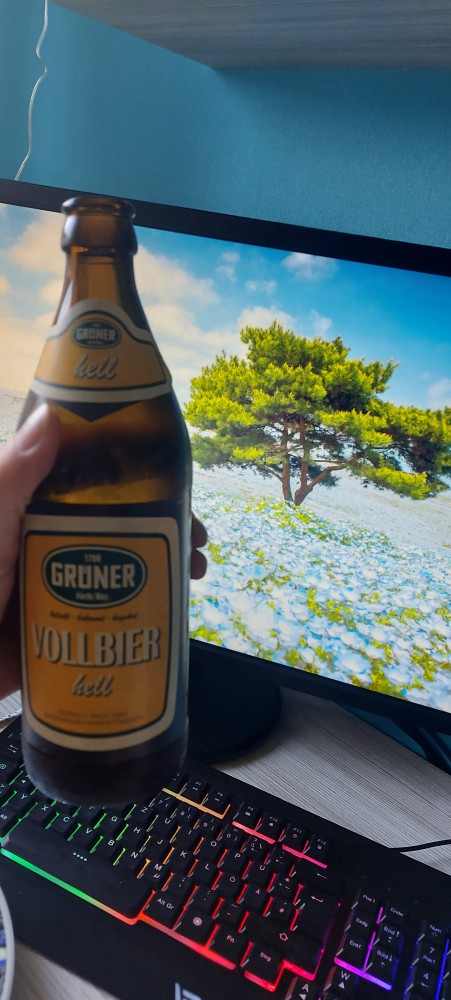 Grüner Vollbier